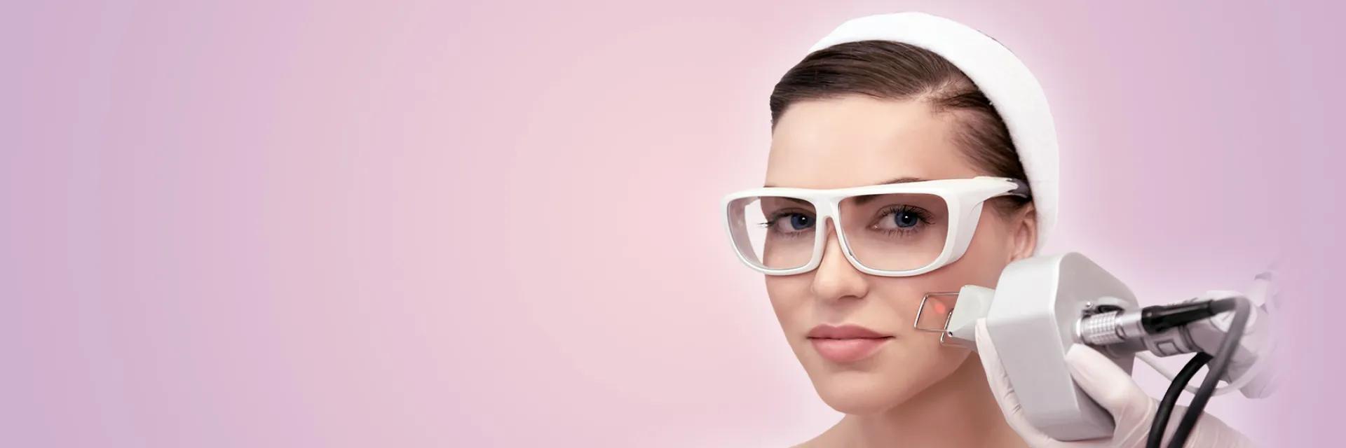 Laserul CO2 ablativ la DermaLife